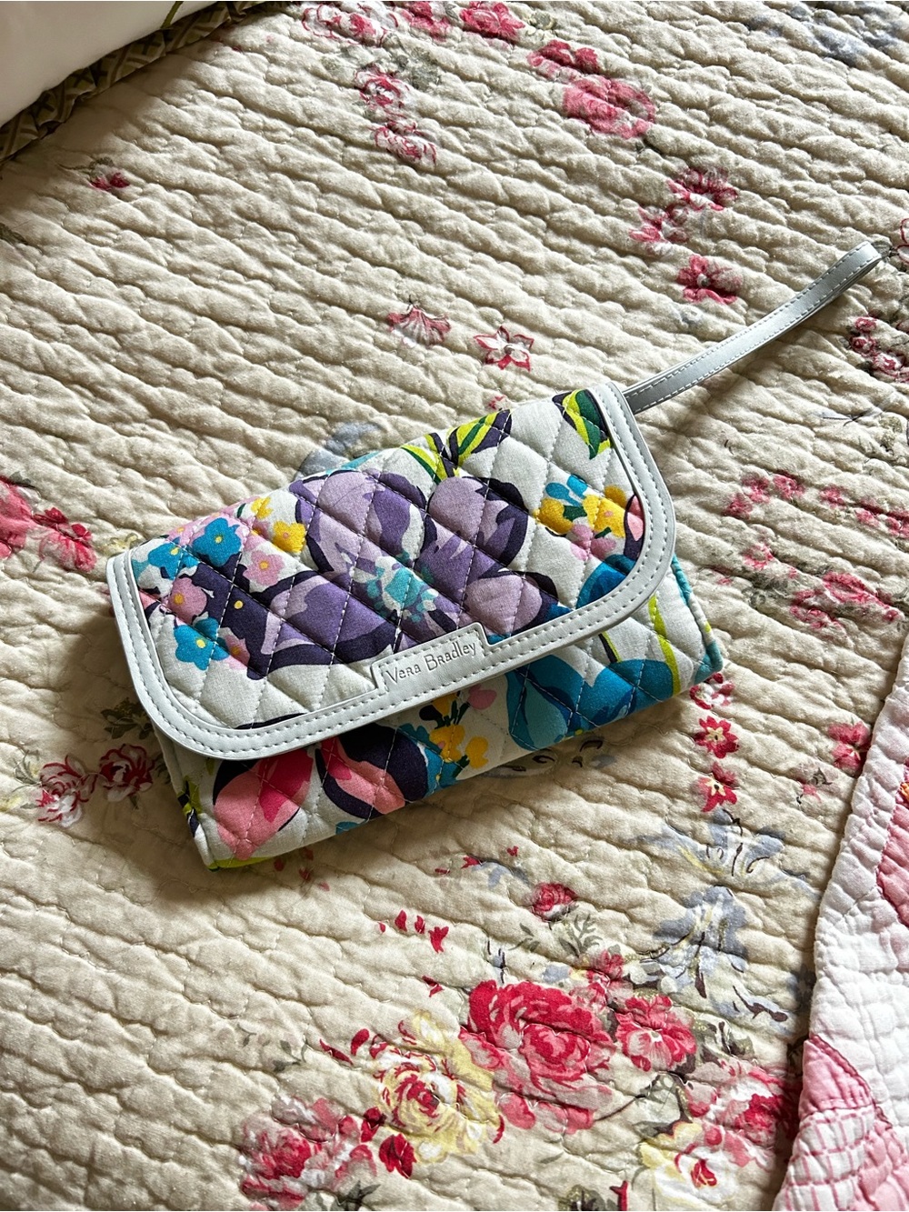 Vera Bradley White Quilted Floral Wristlet with Purple and Blue Blooms